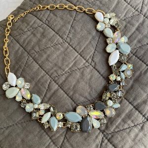 J.Crew Necklace 🪅🖤🛍